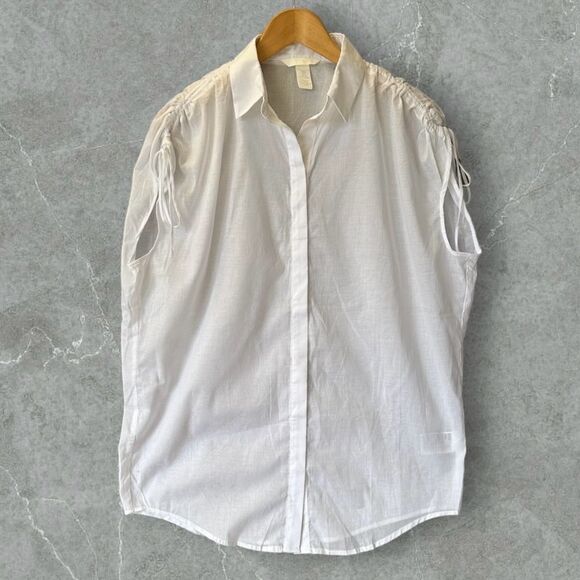 H&M Tops - 🎉5 for $45🎉  H&M Top Blouse Shirt Size S White